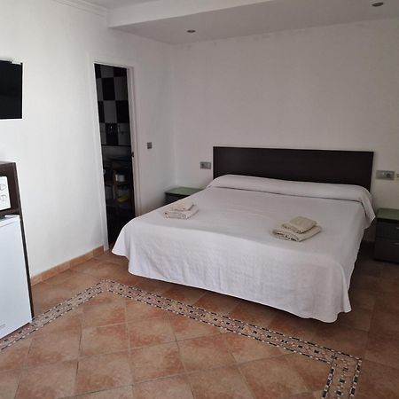 Habitaciones Miramar Bolonia Buitenkant foto